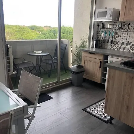 Apartment Carnon : Bel Bien Citue